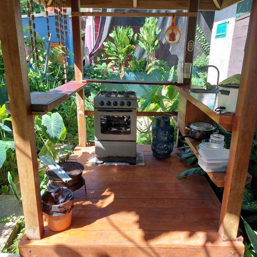 Hostal Cecilia Puerto Viejo de Talamanca Eksteriør billede