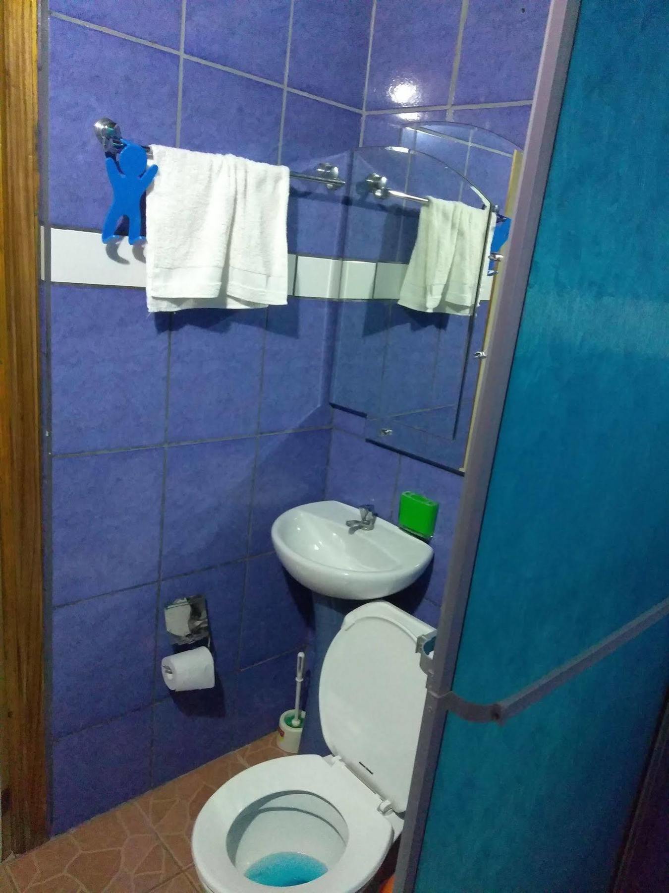Hostal Cecilia Puerto Viejo de Talamanca Eksteriør billede